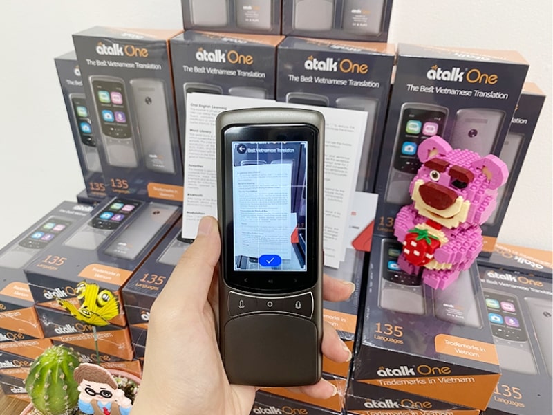 Máy Dịch Cầm Tay ATalk One