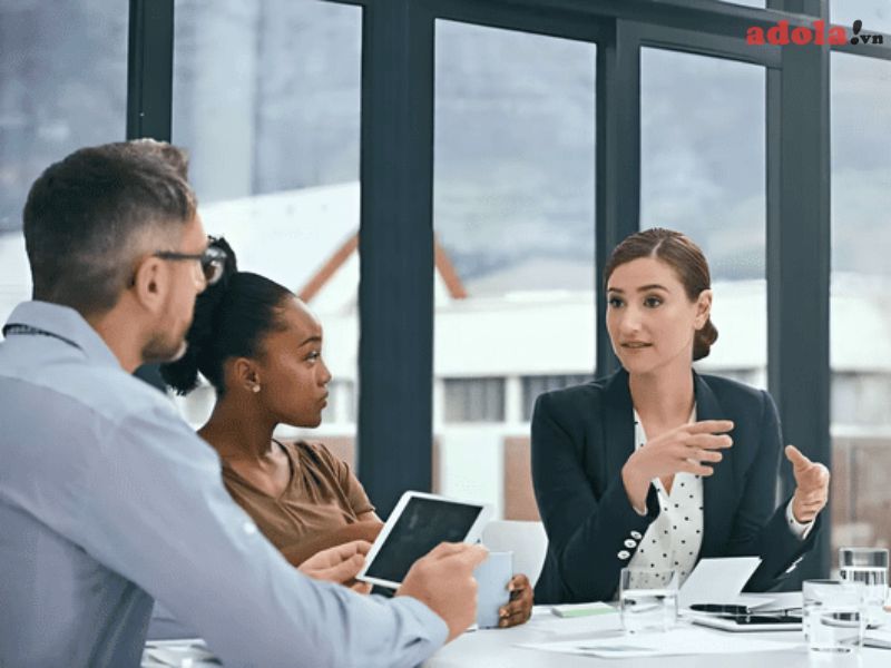 Những Vấn Đề Cần Chú Ý Khi Phiên Dịch Song Song